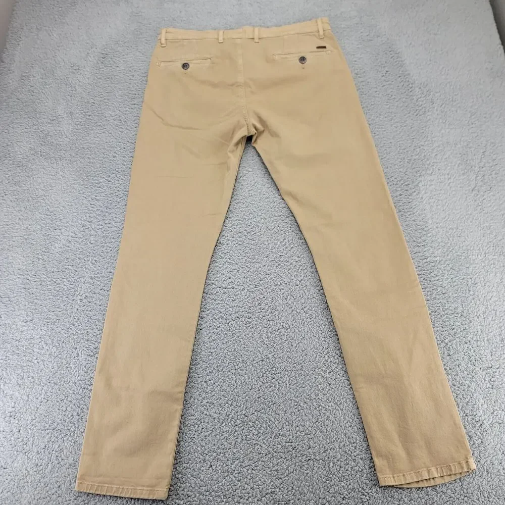 Levis Pants Mens 34x31* Tan Slim Straight Twill Chino Flat Front Stretch Pockets